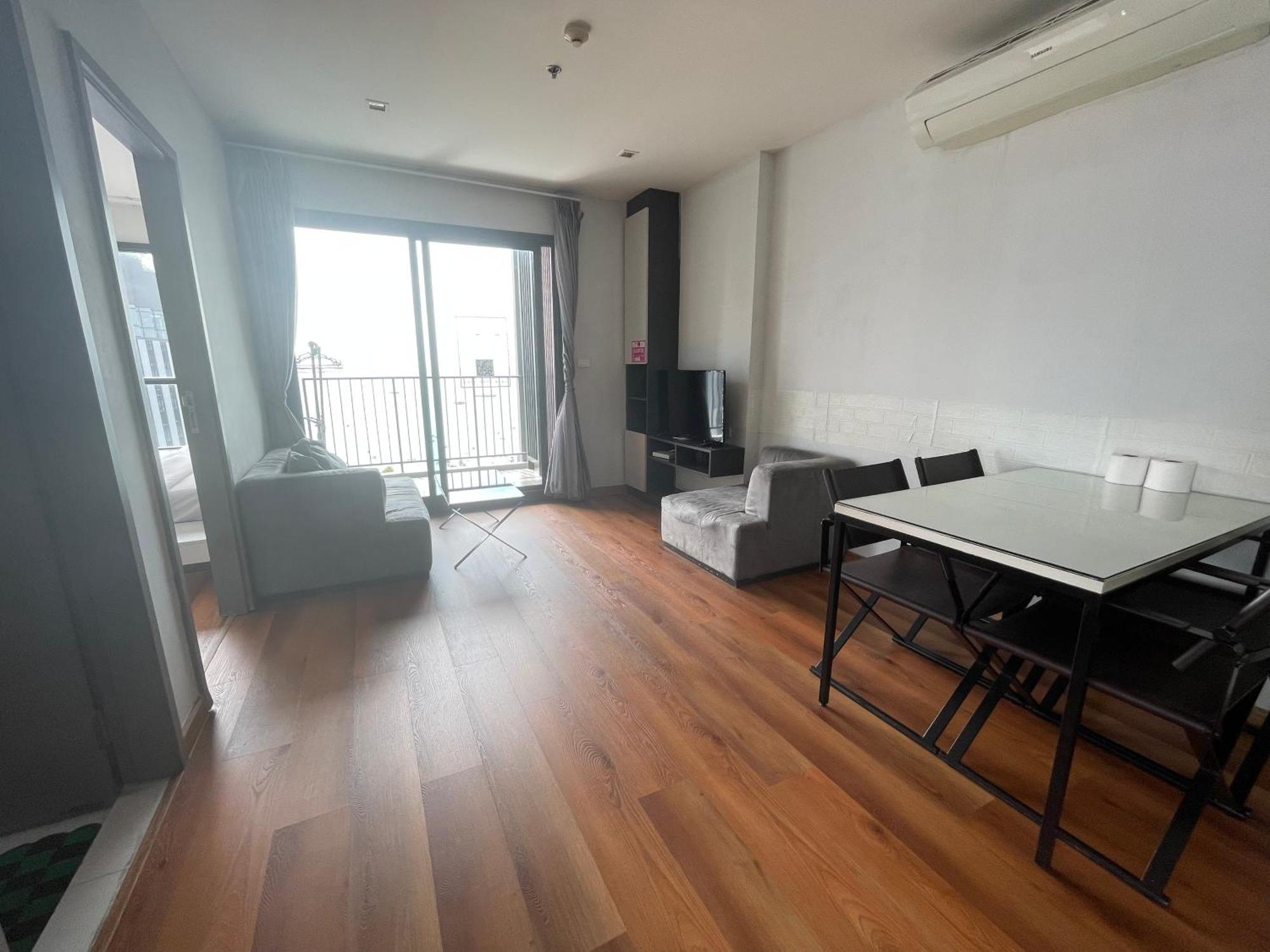 The Base Central Pattaya Apartment Екстериор снимка